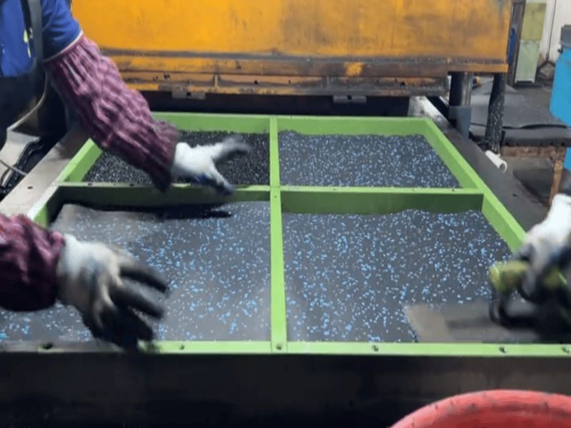 visual inspection rubber floor seams